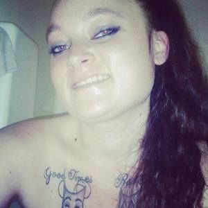 Meet your Posher, Cassandra